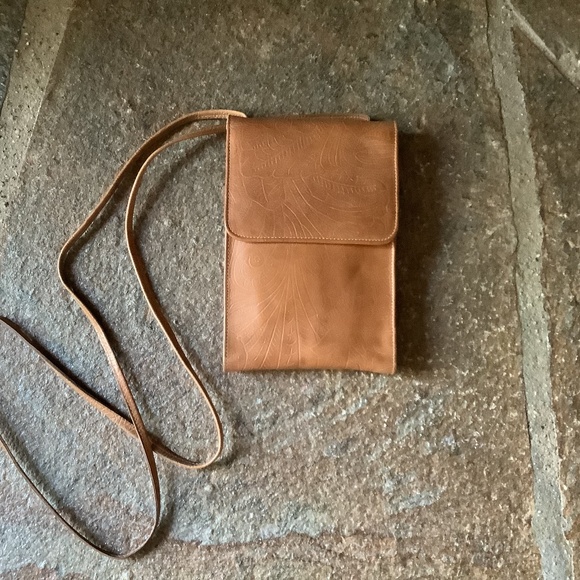 Vintage Fossil Wallet on a String - Picture 1 of 4